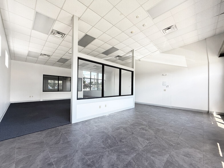 514 Hargrove Rd E, Tuscaloosa, AL for lease - Interior Photo - Image 3 of 13