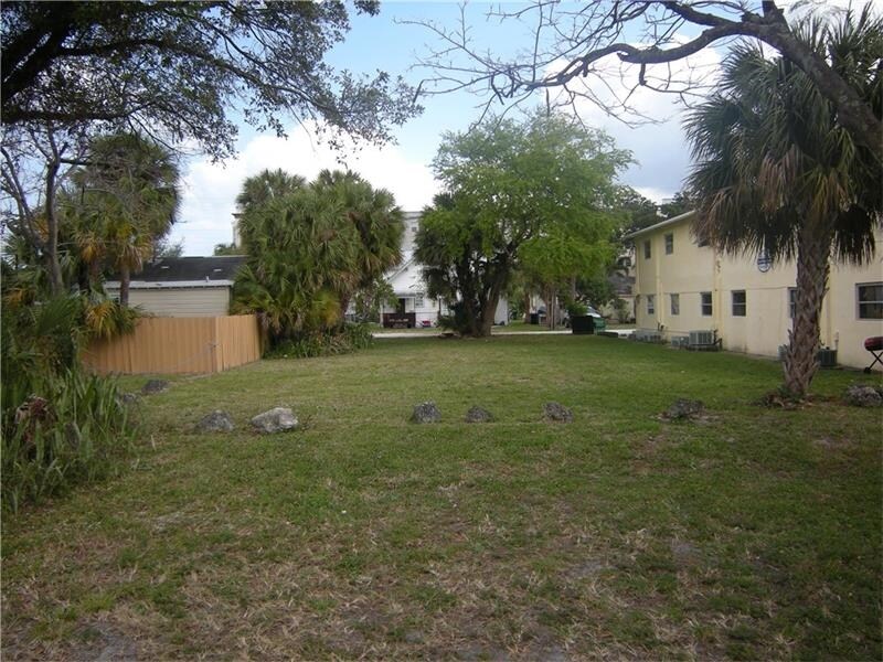 540 NE 1st Ave, Fort Lauderdale, FL à vendre Photo du bâtiment- Image 1 de 2