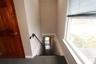 456 W Jericho Tpke, Huntington, NY for lease Building Photo- Image 2 of 16