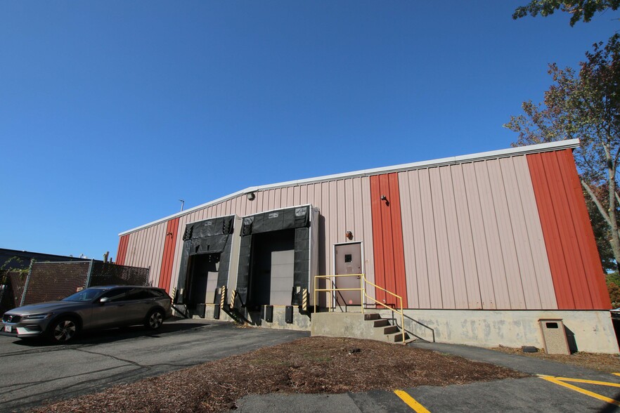 333 Highland Ave, Salem, MA for lease - Building Photo - Image 2 of 2