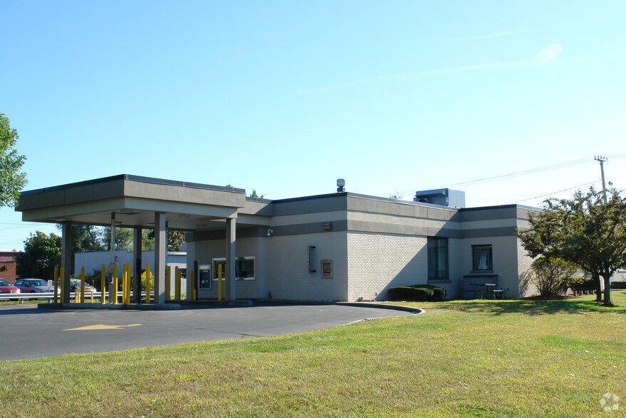 1847 Central Ave, Albany, NY for sale - Building Photo - Image 2 of 14