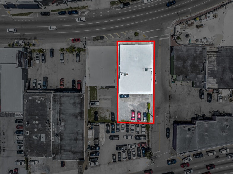 1730 W Flagler St, Miami, FL for lease - Building Photo - Image 3 of 42