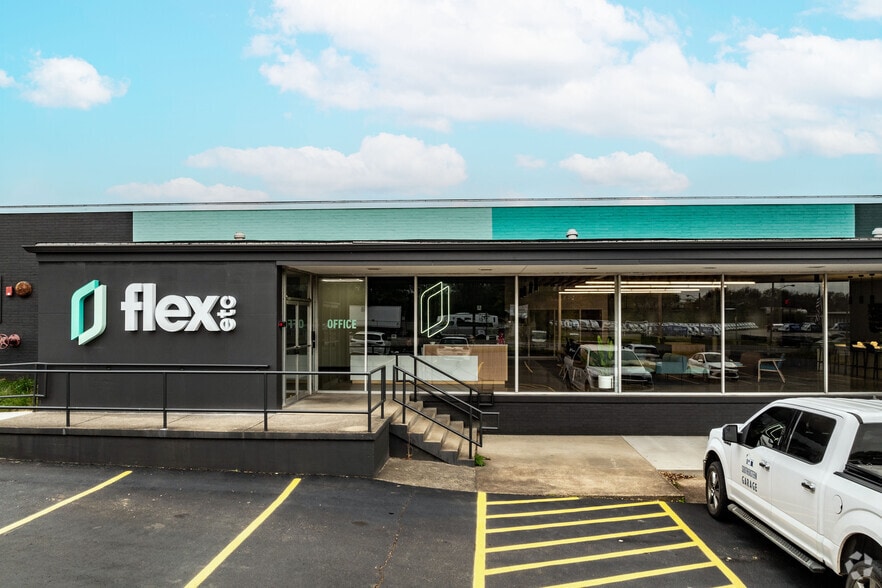 1133 Polk Ave, Nashville, TN for lease - Building Photo - Image 3 of 25