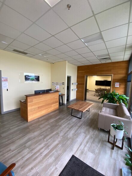 3156 N Valley Pike, Harrisonburg, VA à louer - Photo du bâtiment - Image 1 de 27