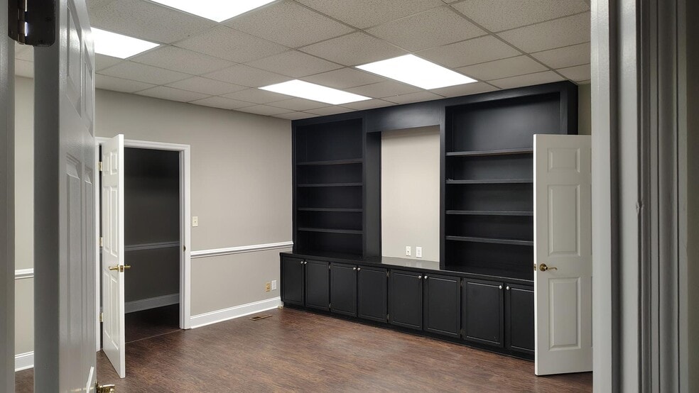 11 Corporate Pointe, Warner Robins, GA à vendre - Photo intérieure - Image 3 de 8