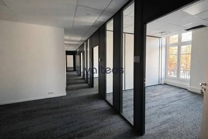 48 Allées Forain François Verdier, Toulouse for lease - Interior Photo - Image 3 of 12