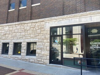Plus de détails pour 800 E Broadway, Columbia, MO - Commerce de détail à louer