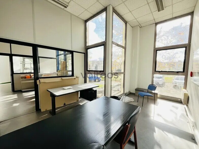 Bureau dans Labège à louer - Photo du bâtiment - Image 3 de 7