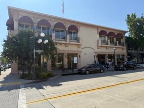 525-535 S Myrtle Ave, Monrovia, CA à louer Photo intérieure- Image 1 de 5