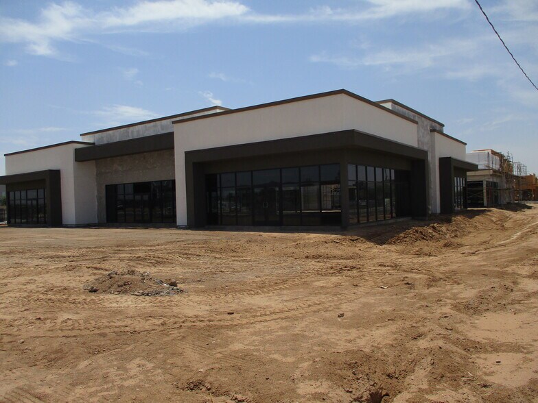 SEC of Melrose & Rome - 10 Medical/Office Condos, Gilbert, AZ à vendre - Photo du bâtiment - Image 2 de 13
