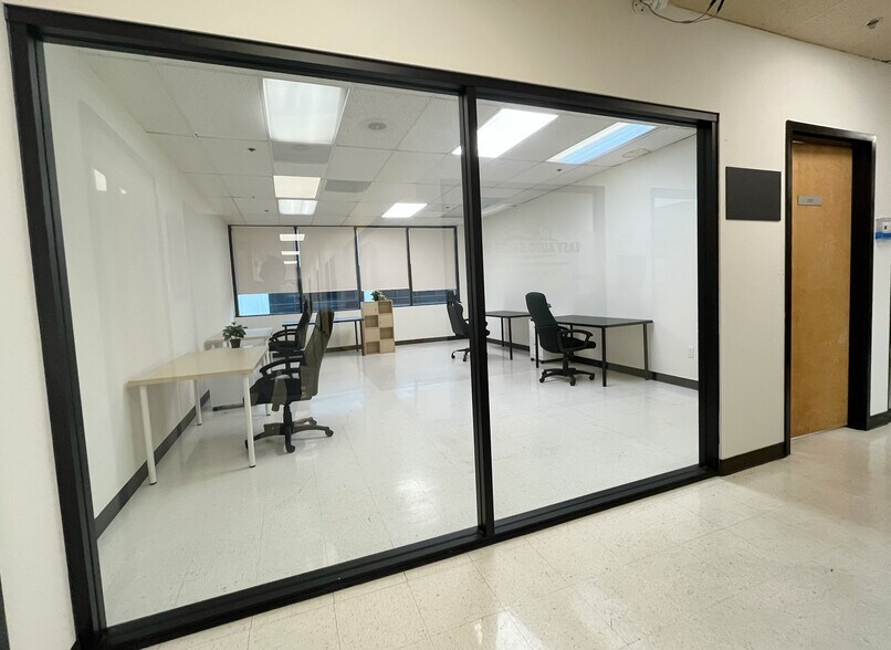 8407 Central Ave, Newark, CA à louer - Photo du bâtiment - Image 3 de 14