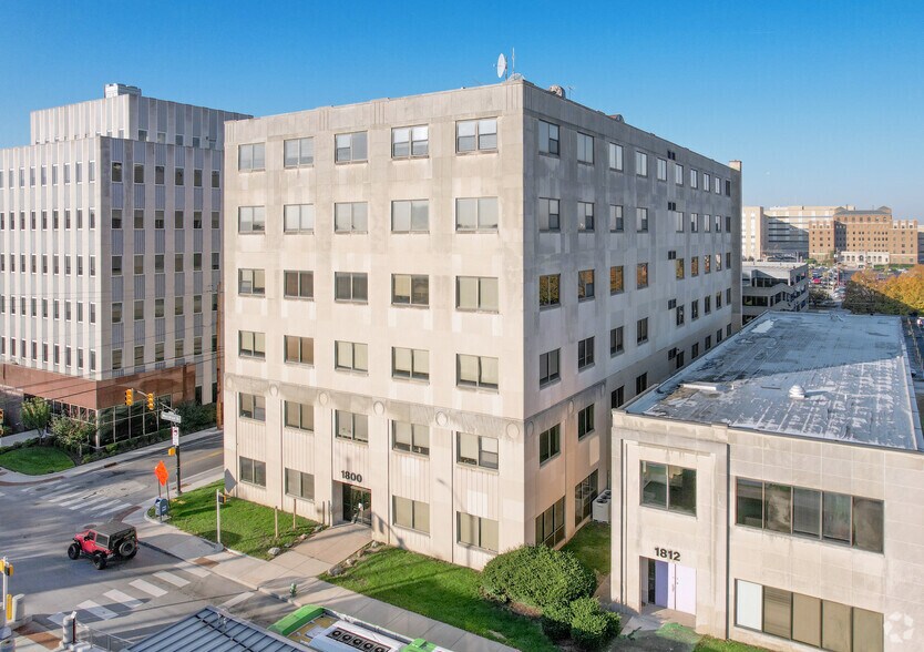 1800 N Meridian St, Indianapolis, IN à vendre - Photo du bâtiment - Image 2 de 16