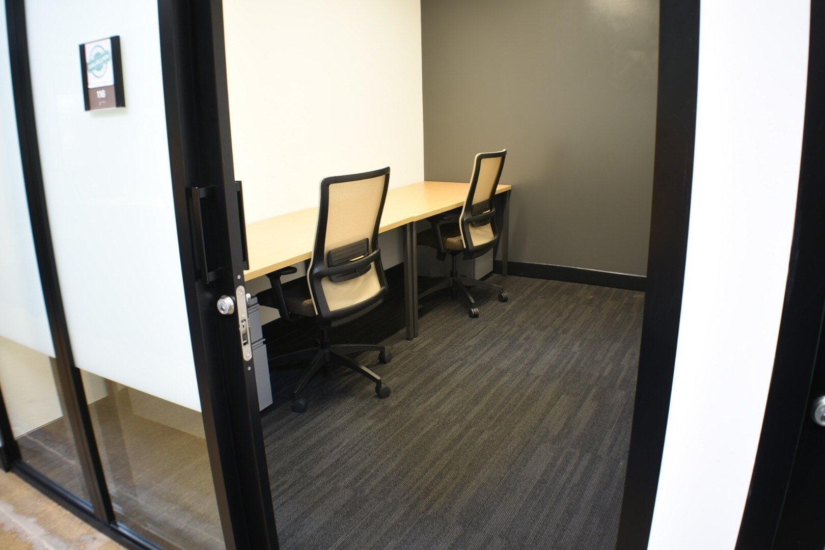 1806 Summit Ave, Richmond, VA for lease Interior Photo- Image 1 of 1