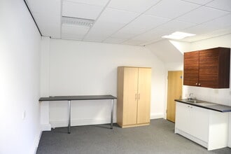 12-4 Suites 12, 14 & 15 Pickers Gill Court, Crown Road Ct, Sunderland for lease Interior Photo- Image 2 of 7
