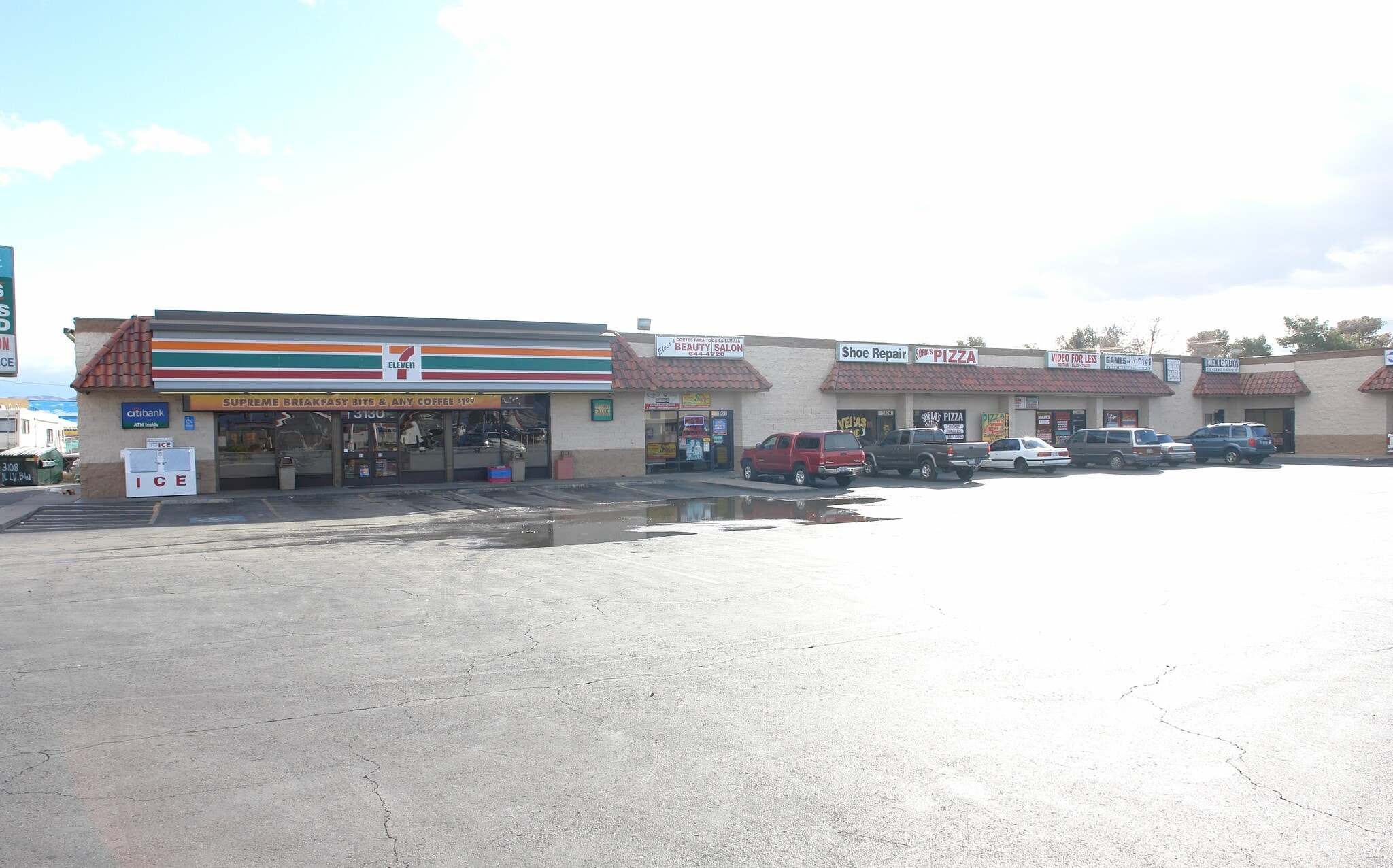 3104-3130 N Las Vegas Blvd, Las Vegas, NV for lease Primary Photo- Image 1 of 11