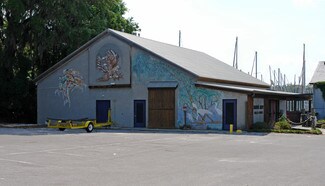 Plus de détails pour 125 E Beach Dr, Panama City, FL - Commerce de détail à louer