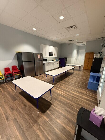 3500 Ranch Road 620 S, Bee Caves, TX à louer - Photo intérieure - Image 3 de 6