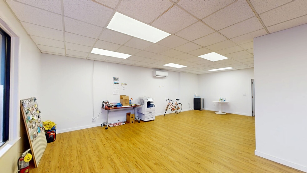 245 Pennsylvania Ave, Virginia Beach, VA for lease - Matterport 3D Scan - Image 3 of 24