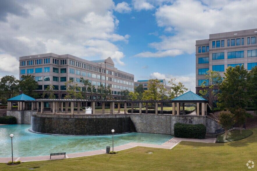 3500 Colonnade Pky, Birmingham, AL à louer - Photo du bâtiment - Image 2 de 10