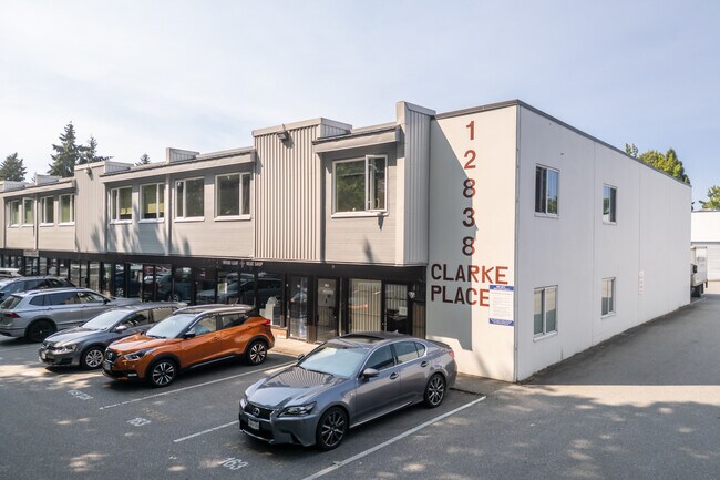 Plus de détails pour 12838 Clarke Pl, Richmond, BC - Industriel à louer