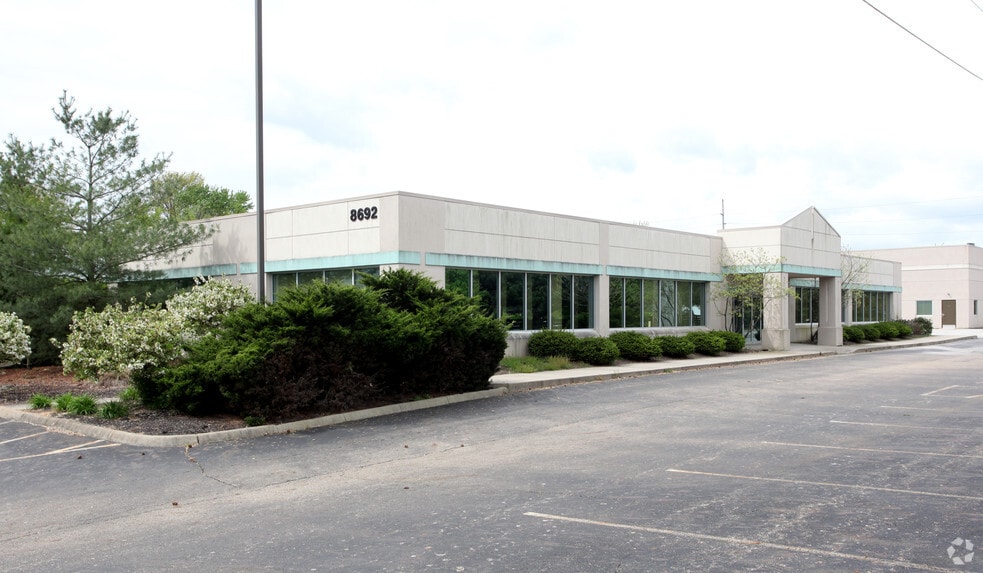 8692 Olde Worthington Rd, Westerville, OH à vendre - Photo du bâtiment - Image 3 de 4