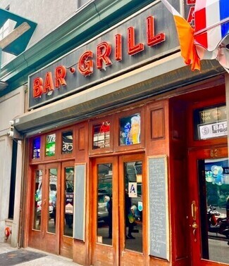 Plus de détails pour 62 Court St, Brooklyn, NY - Multi-résidentiel à vendre