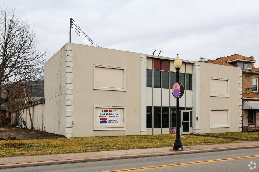 1558 Washington St E, Charleston, WV à louer - Photo du bâtiment - Image 1 de 21