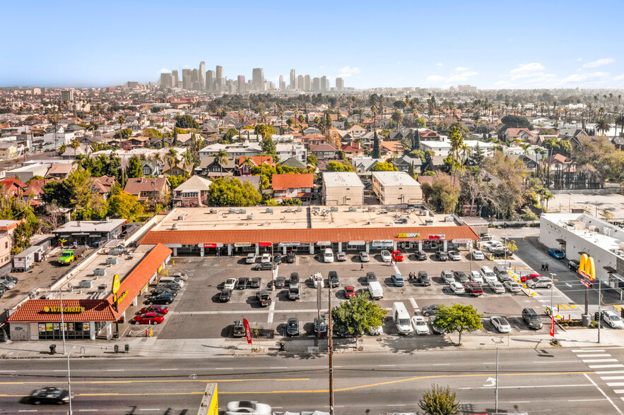 1700-1732 S Western Ave, Los Angeles, CA à louer - Photo du b timent - Image 1 de 8