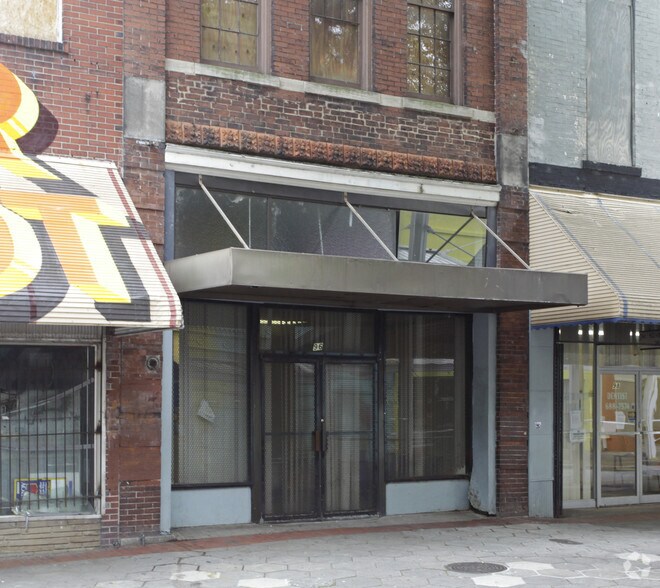 96 SW Broad St, Atlanta, GA à louer - Photo du bâtiment - Image 2 de 5