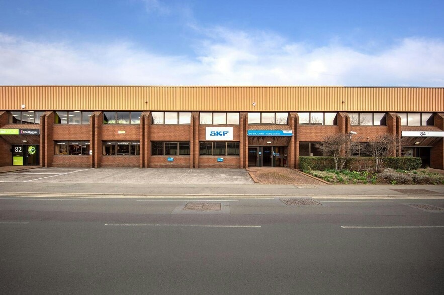 83 Buckingham Ave, Slough for lease - Building Photo - Image 2 of 2