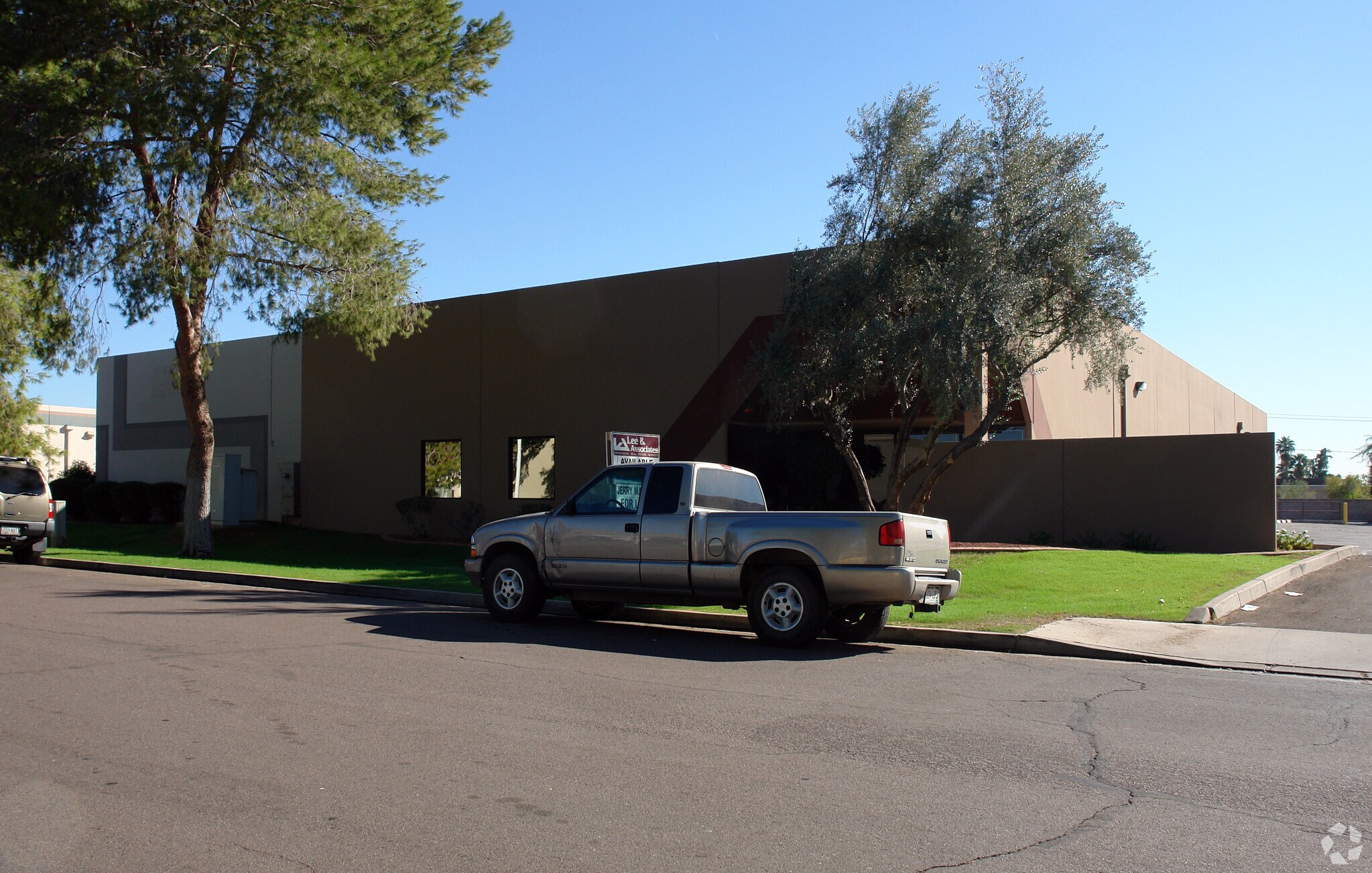 1801 W 4th St, Tempe, AZ for lease Building Photo- Image 1 of 3