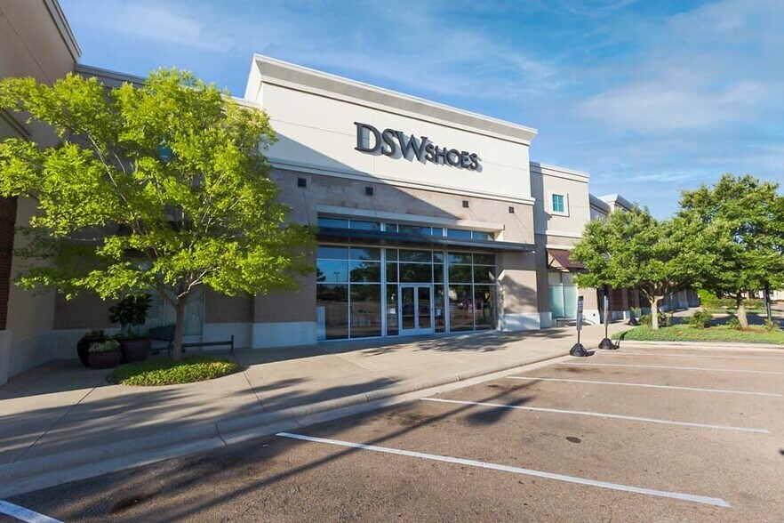 144-277 Market St, Flowood, MS à louer - Photo du bâtiment - Image 3 de 8