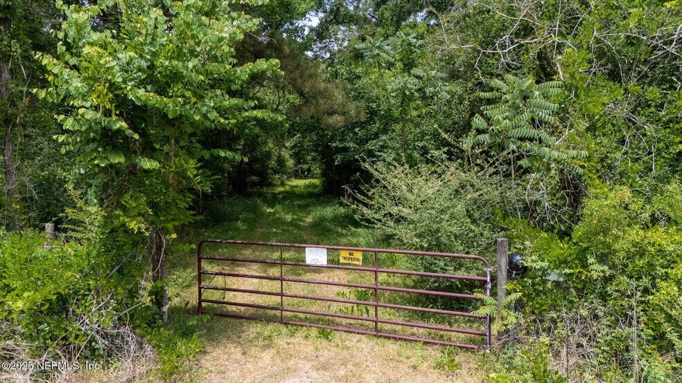 8549 Acree Rd, Jacksonville, FL à vendre - Photo du bâtiment - Image 2 de 27