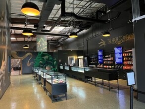 440 E Saint Elmo Rd, Austin, TX à louer Photo intérieure- Image 2 de 15