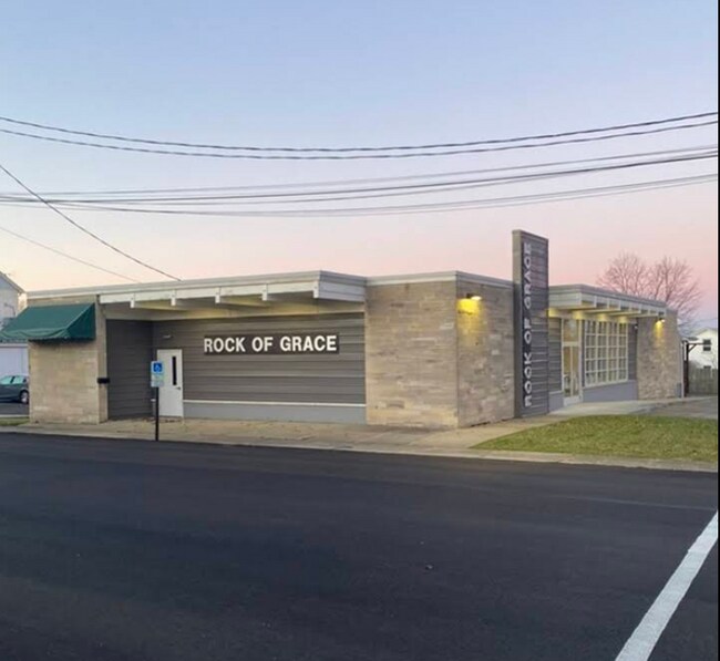 More details for 125 N Bank St, Cortland, OH - Retail for Sale