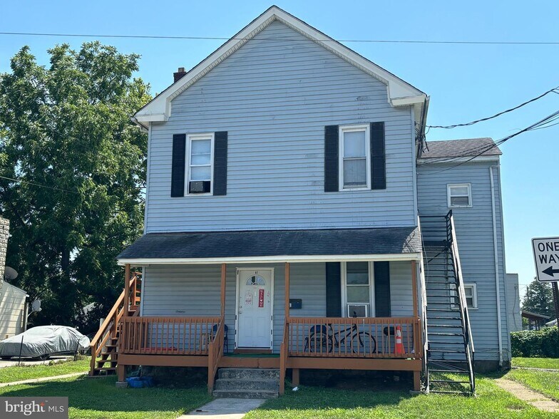 41 Carpenter St, Woodbury, NJ à vendre - Photo du bâtiment - Image 1 de 4