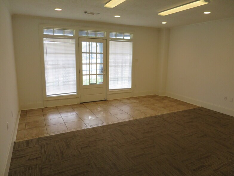 871 S Cooper St, Memphis, TN à vendre - Photo intérieure - Image 2 de 13