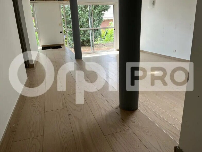 Bureau dans Pessac à louer - Photo intérieure - Image 3 de 6