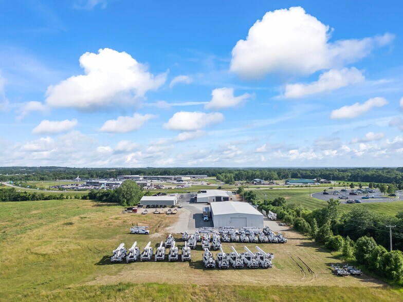 East Rock Haven Road Industrial Park portefeuille de 3 propriétés à vendre sur LoopNet.ca - Photo du bâtiment - Image 2 de 55