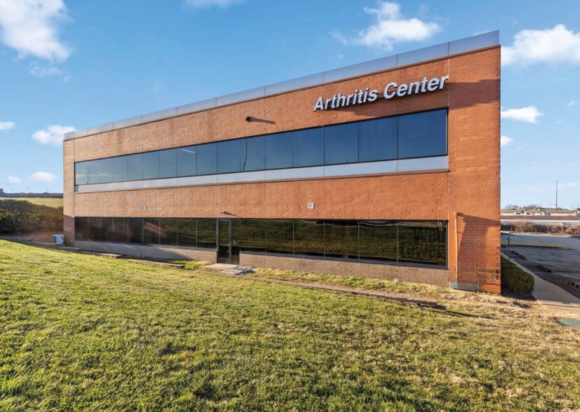 3440 DePaul Ln, Bridgeton, MO for lease - Building Photo - Image 1 of 5