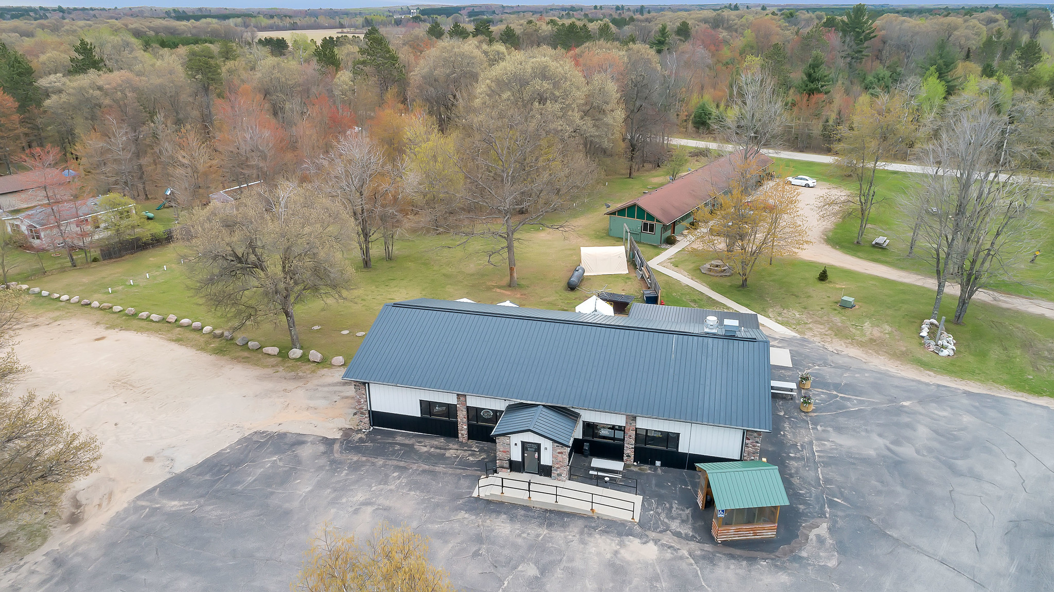 N11110-N11120 Newton Lake Rd, Athelstane, WI for sale Building Photo- Image 1 of 1