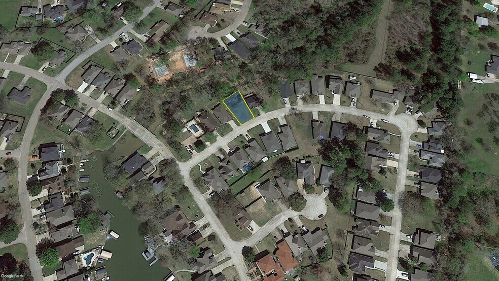 4832 Moonlight, Willis, TX à vendre - Photo du bâtiment - Image 1 de 8