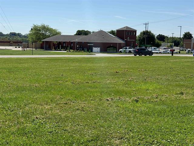 109 5th ave, Princeton, IN à vendre - Photo principale - Image 1 de 3