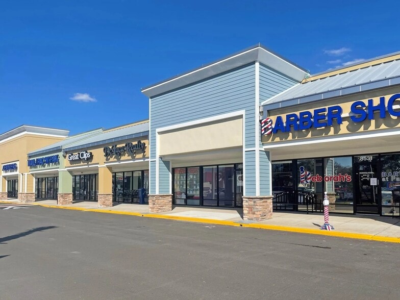 8409-8599 S Tamiami Trl, Sarasota, FL for lease - Building Photo - Image 2 of 4