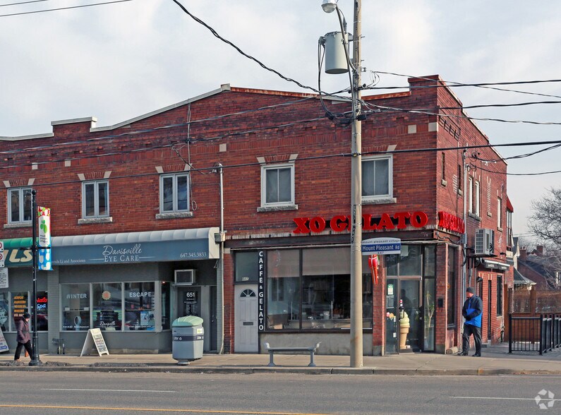 647 Mount Pleasant Rd, Toronto, ON à vendre - Photo principale - Image 1 de 1