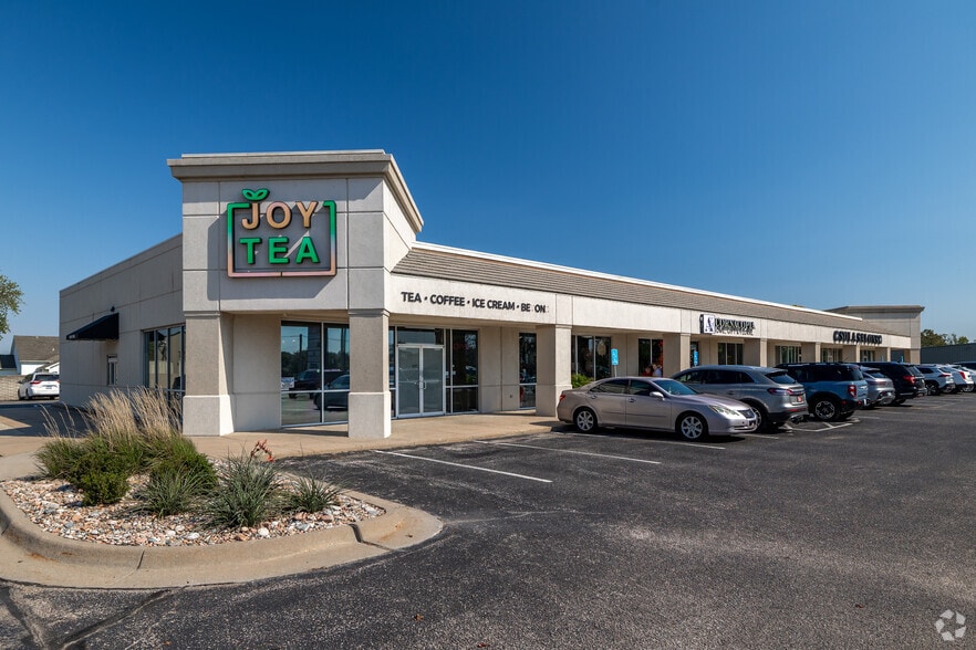 11414 E Central Ave, Wichita, KS for lease - Building Photo - Image 2 of 3