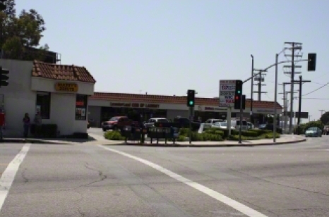 1681-1693 N Eastern Ave, Los Angeles, CA for lease - Building Photo - Image 2 of 3