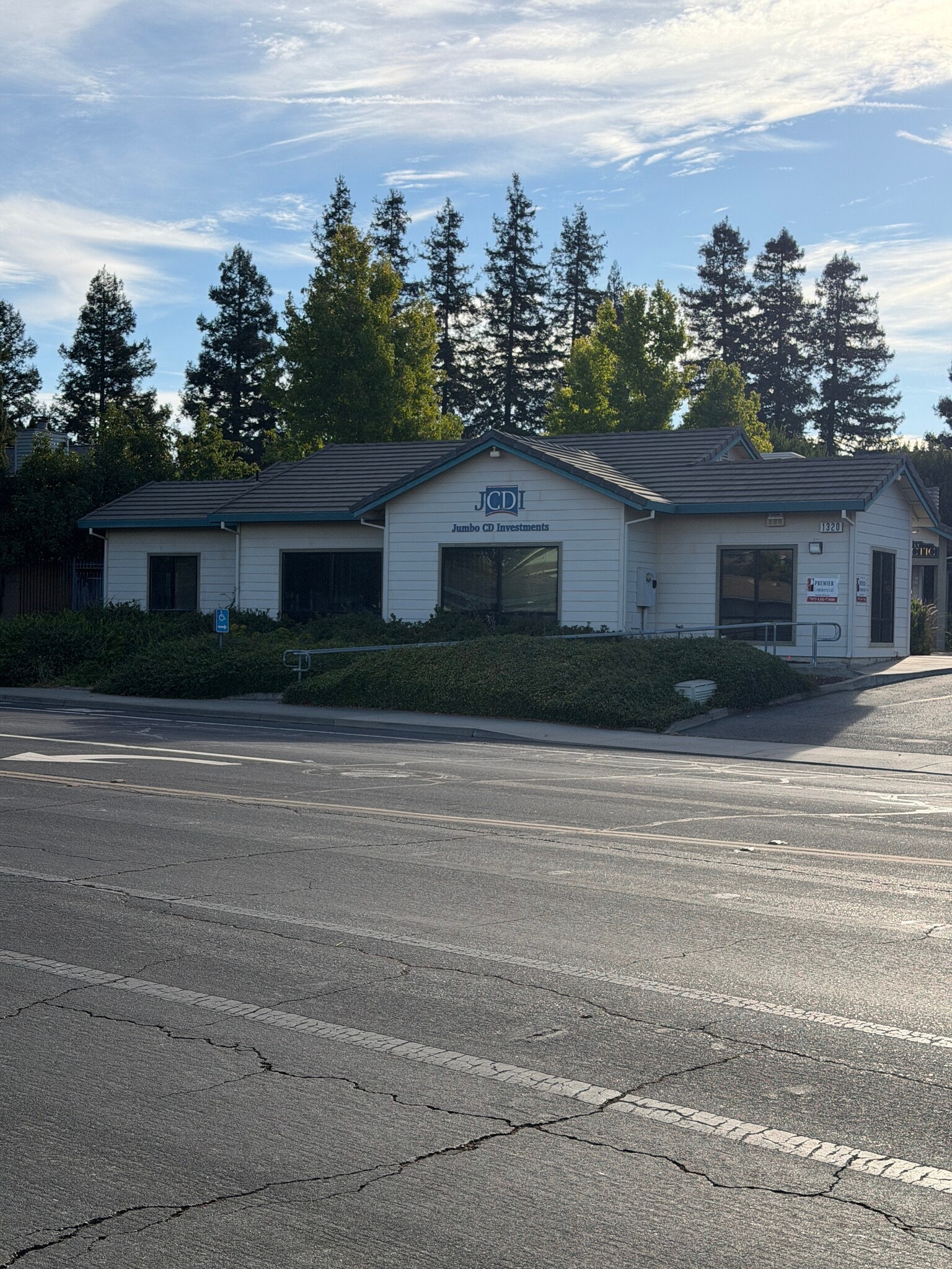 1320 N Lincoln St, Dixon, CA à vendre Photo principale- Image 1 de 2