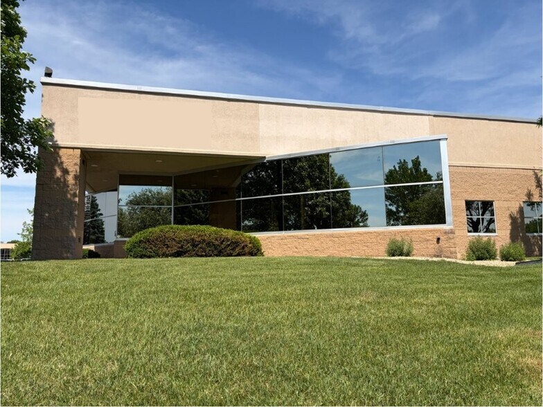20890 Kenbridge Ct, Lakeville, MN à louer - Photo du bâtiment - Image 2 de 16
