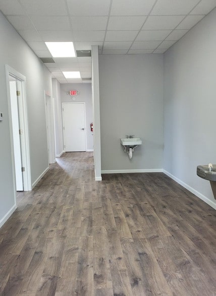 3775 Venture Dr, Duluth, GA for lease - Interior Photo - Image 3 of 23